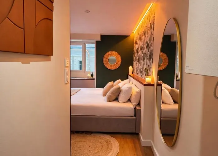 Designer In - Station & Center Appartement *