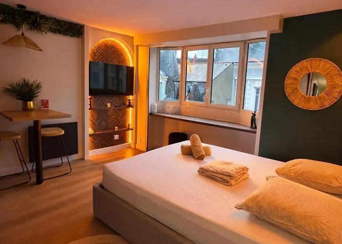 Appartement Designer In - Station & Center